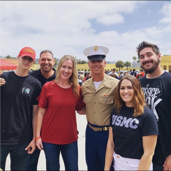 Grace & Lace Top, red, size medium - Picture 3 of 3